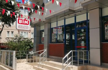 Şile Bim Cumhuriyet Caddesi