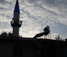 Göçe Kılıçlar Camii