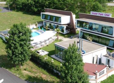 Violet Park Hotel
